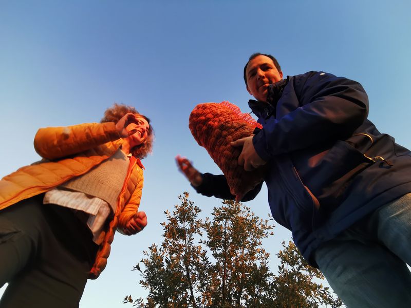 famille Agriculteur et cadre : double vie Producteur vente directe Drôme